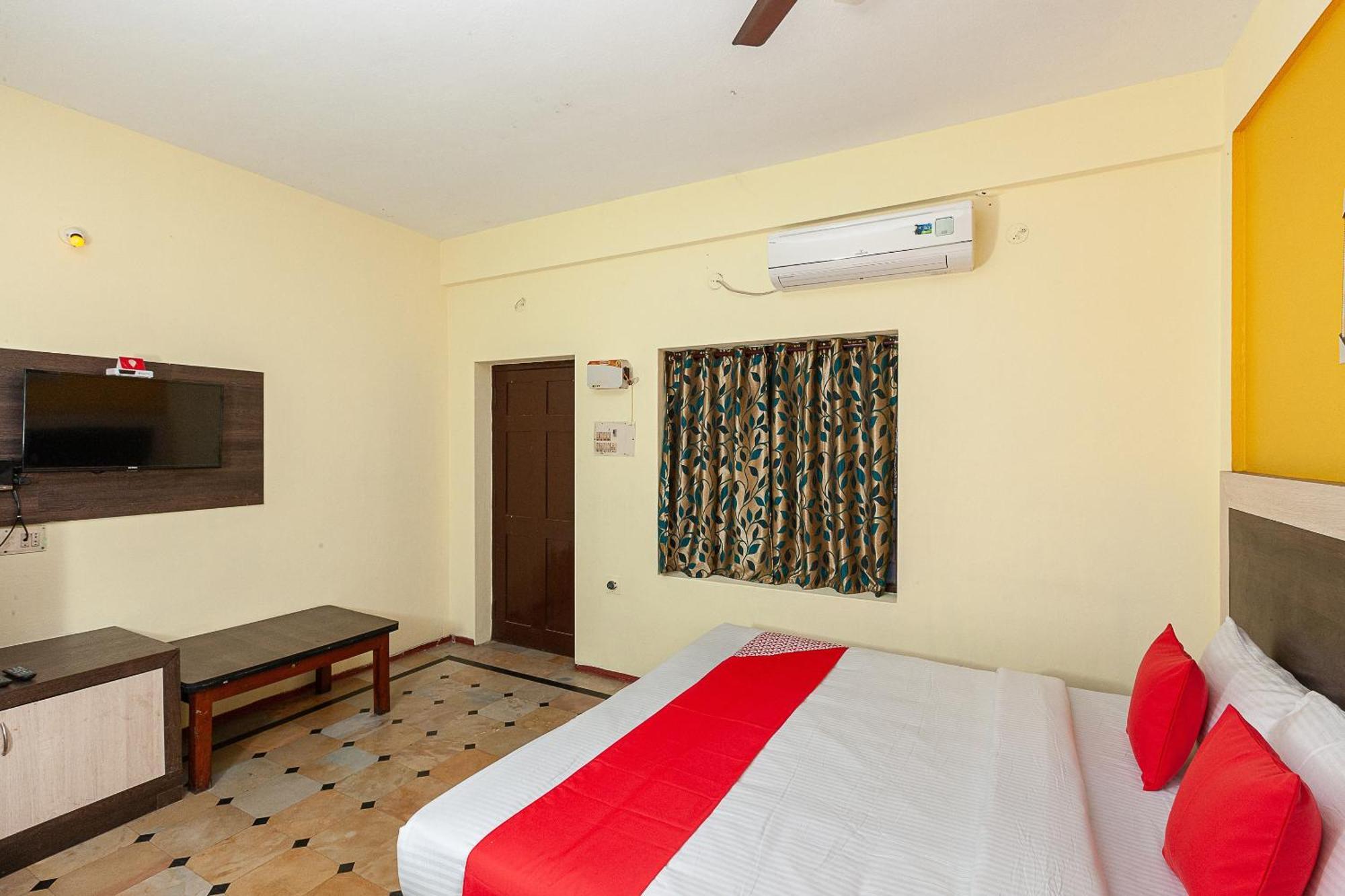 Collection O Ammayi Hotels & Resorts Tiruvannāmalai Zewnętrze zdjęcie
